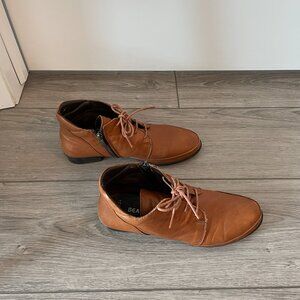 Leather boots